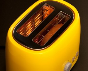 toaster-yellow