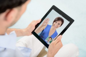 オンラインで会話する様子